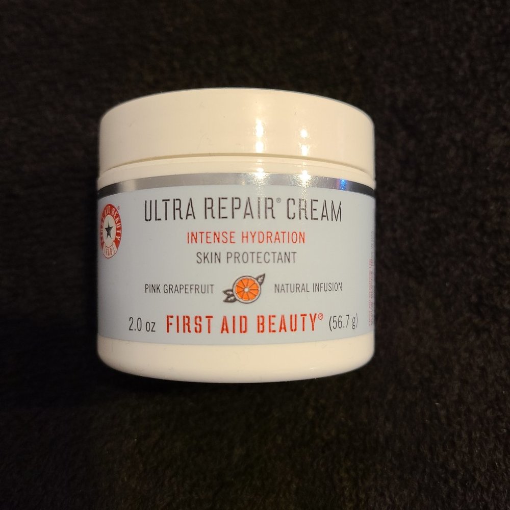 First Aid Beauty Ultra Repair Cream